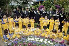   2006년 새봄맞이   나비날리기