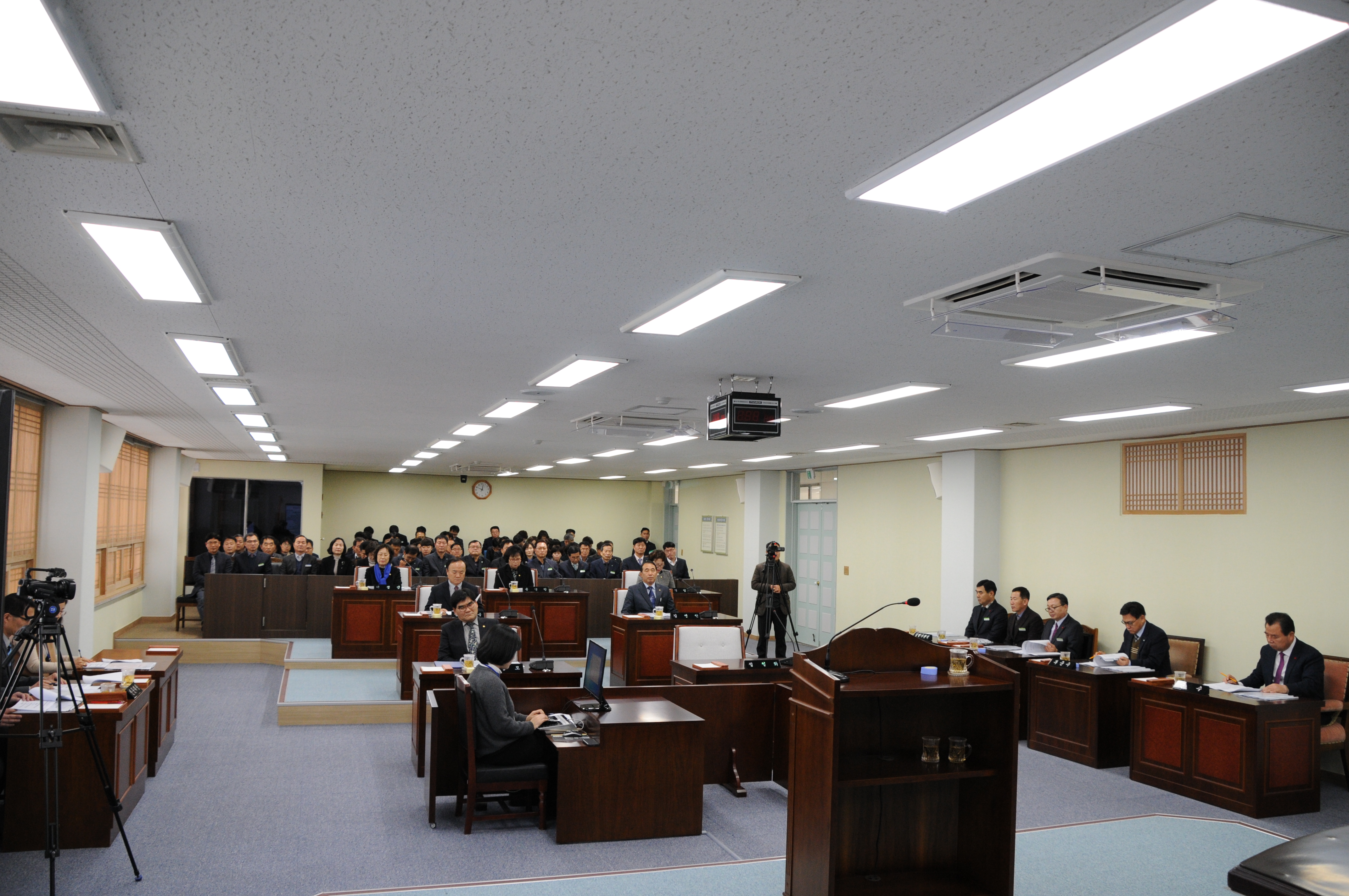 제245회 함평군의회 임시회(2018.12.19.~12.24.) 10