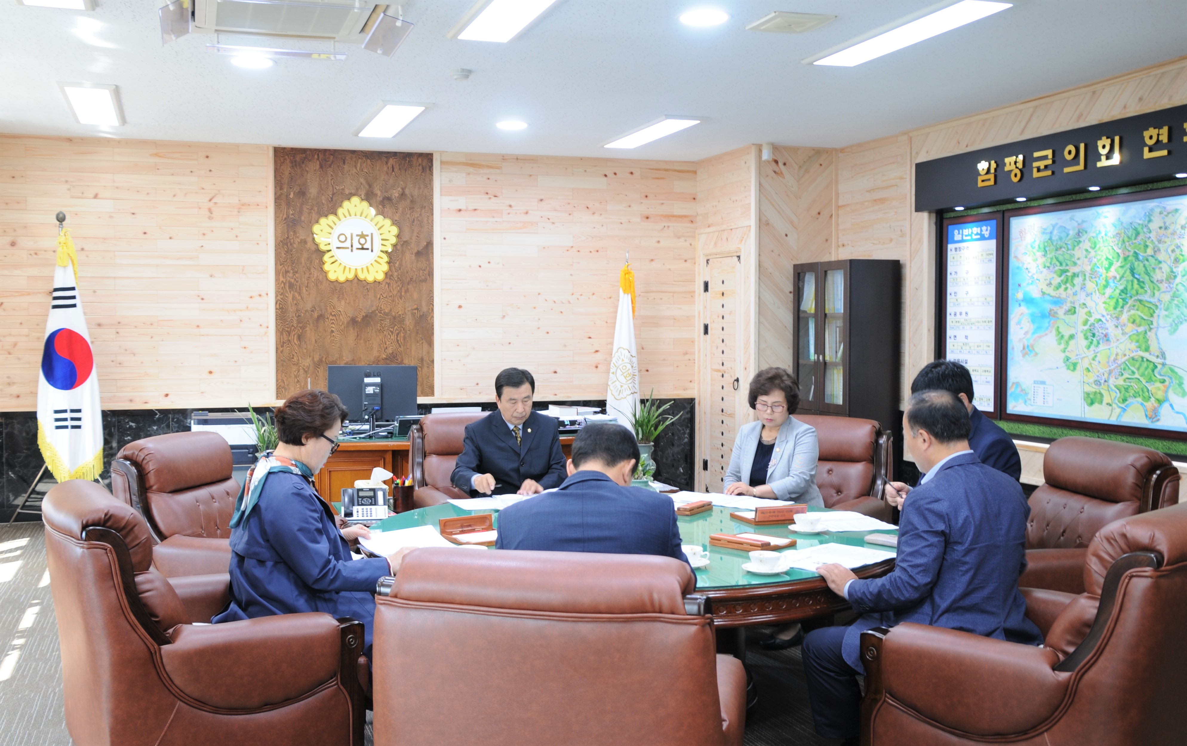 제16차 의원간담회(2019.10.16.) 1