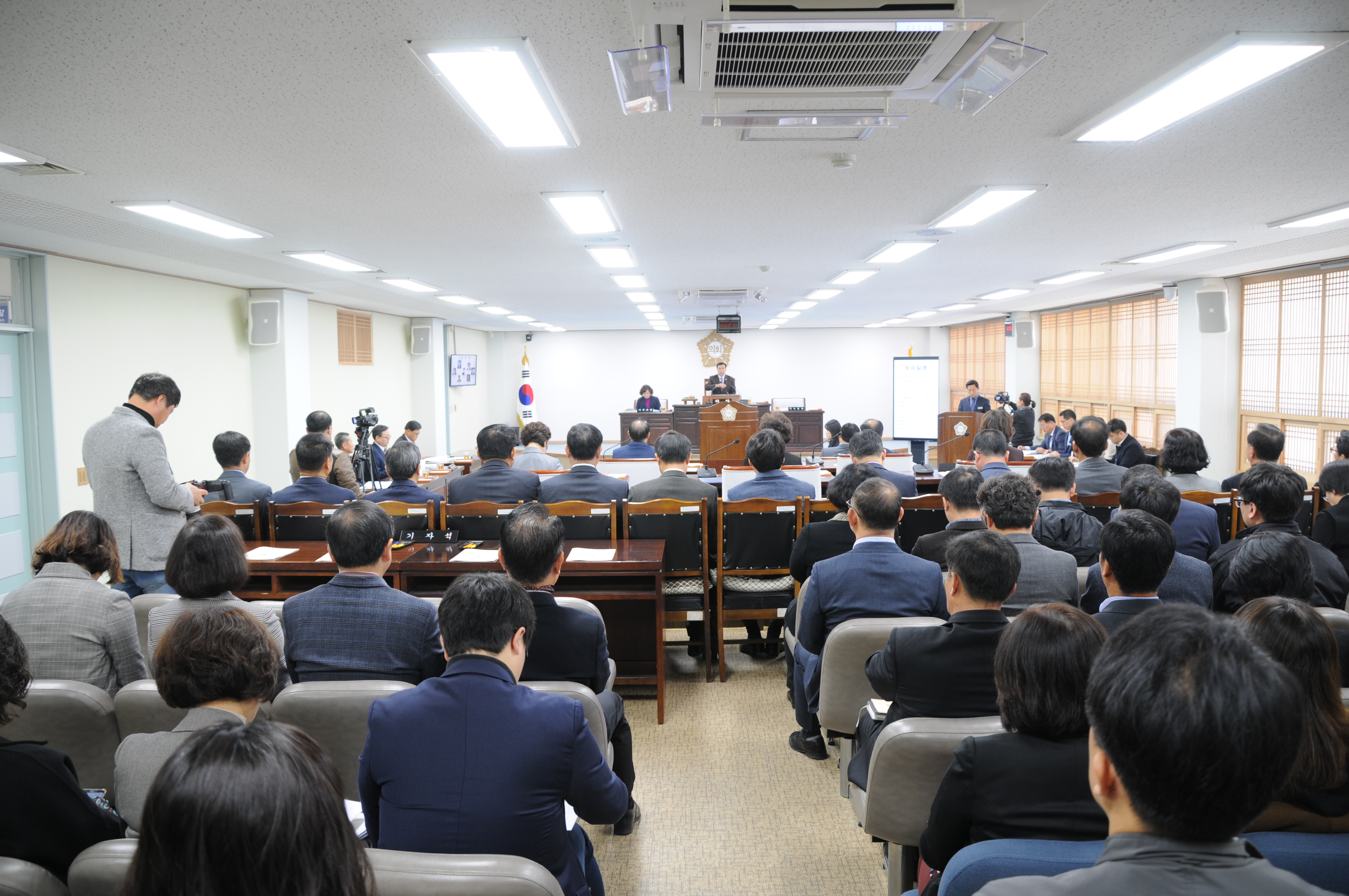 제254회 함평군의회 제2차 정례회 개회식 및 1차 본회의(2019.11.21.) 3