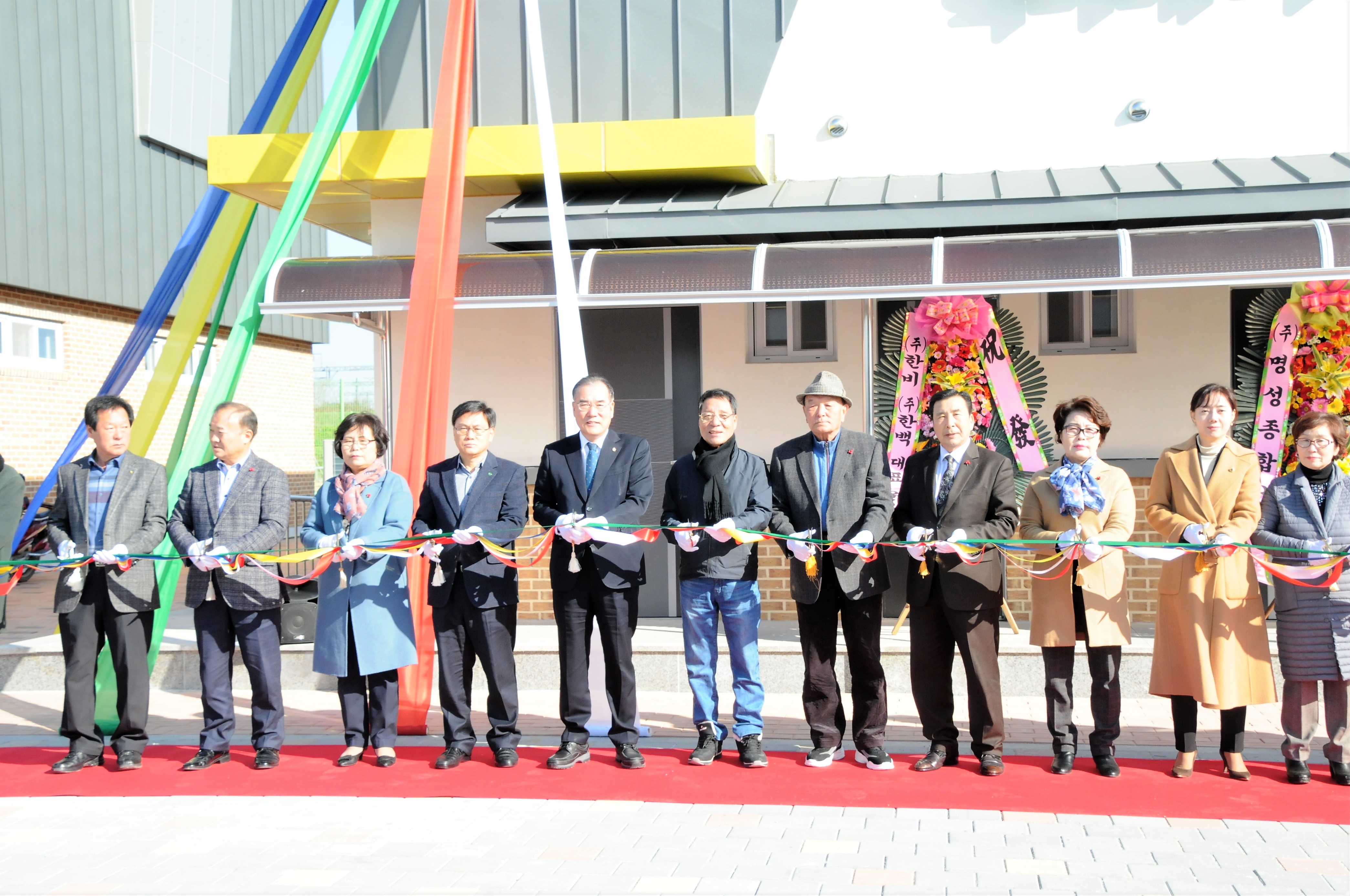 학교면 다목적쉼터(경로식당) 준공기념 무료급식 자원봉사(19.12.19.) 4