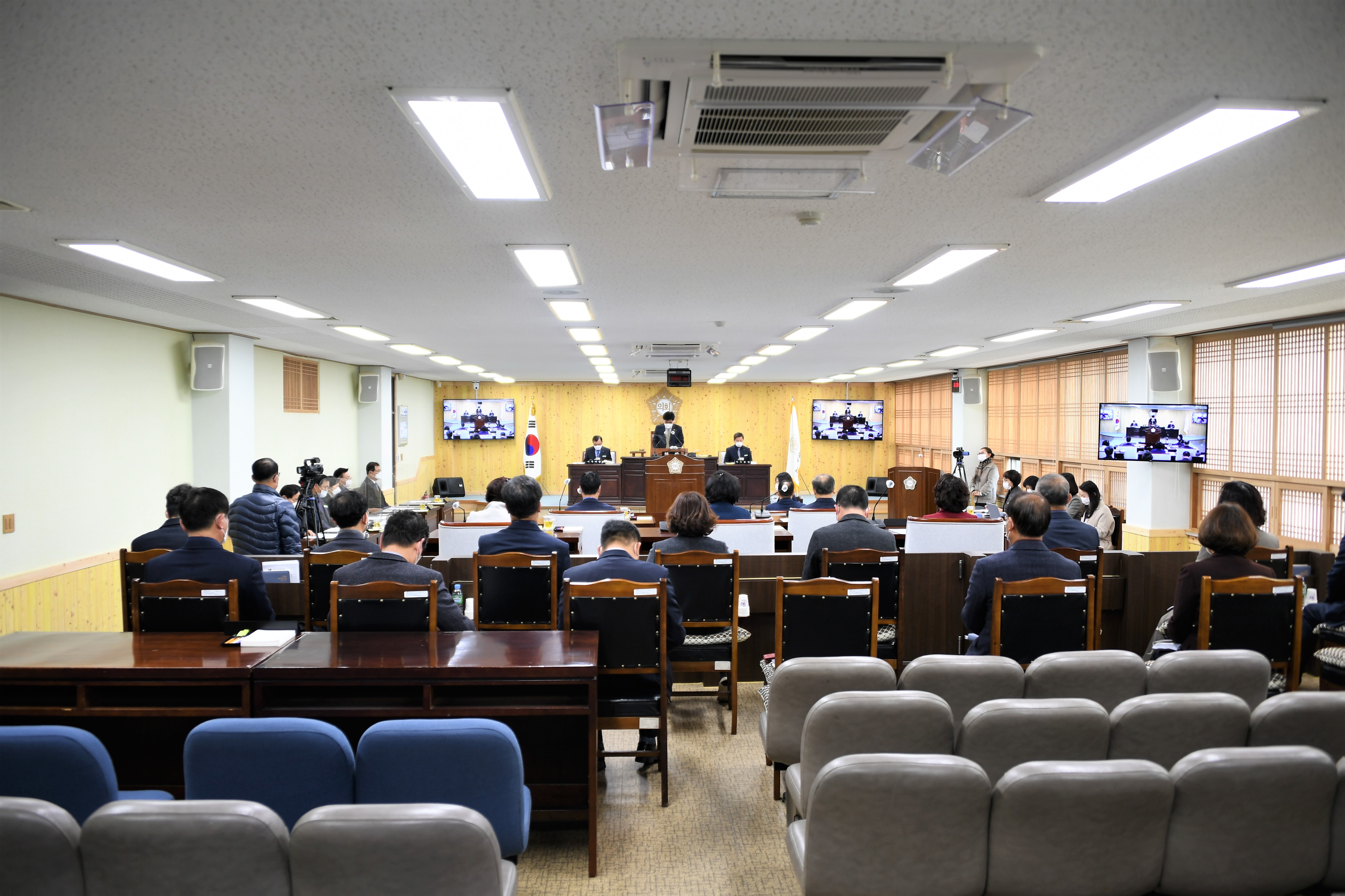 제264회 함평군의회 임시회 제1차 본회의(2021.1.21.) 4