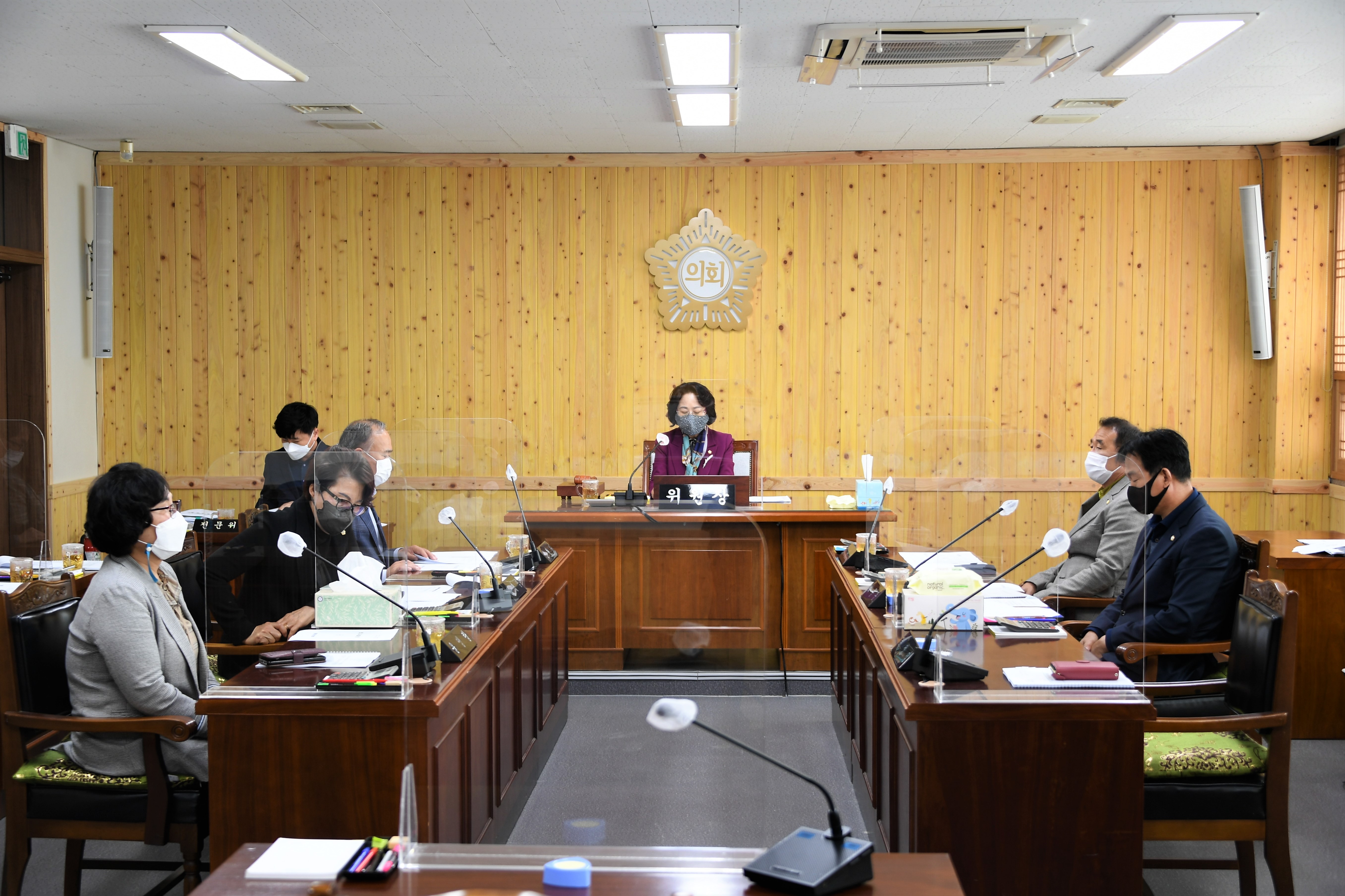 제265회 임시회 폐회중 제2차 의회운영위원회(2021.4.13.) 3