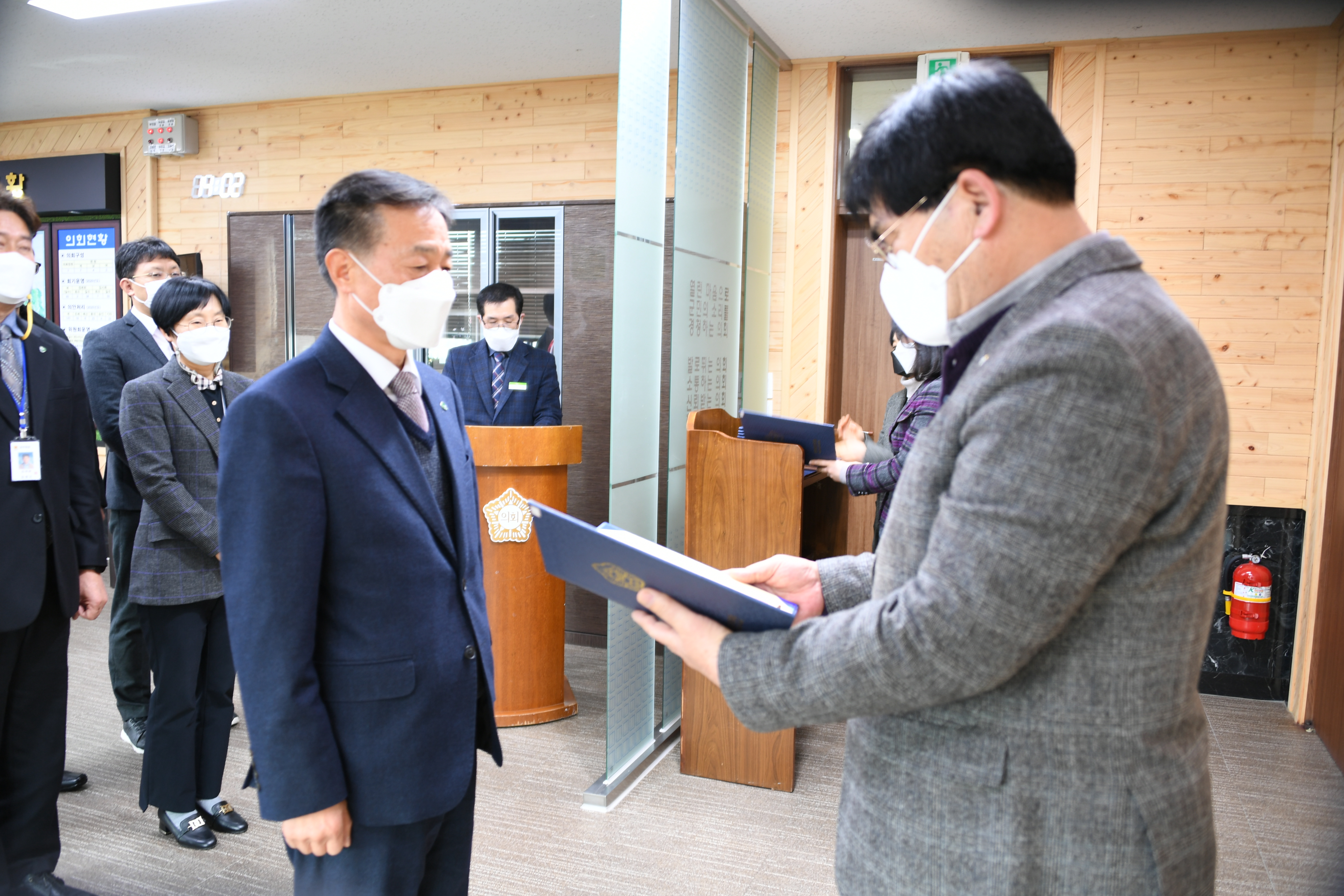 함평군의회 지방공무원 임용장 수여식(2022.1.13.) 4