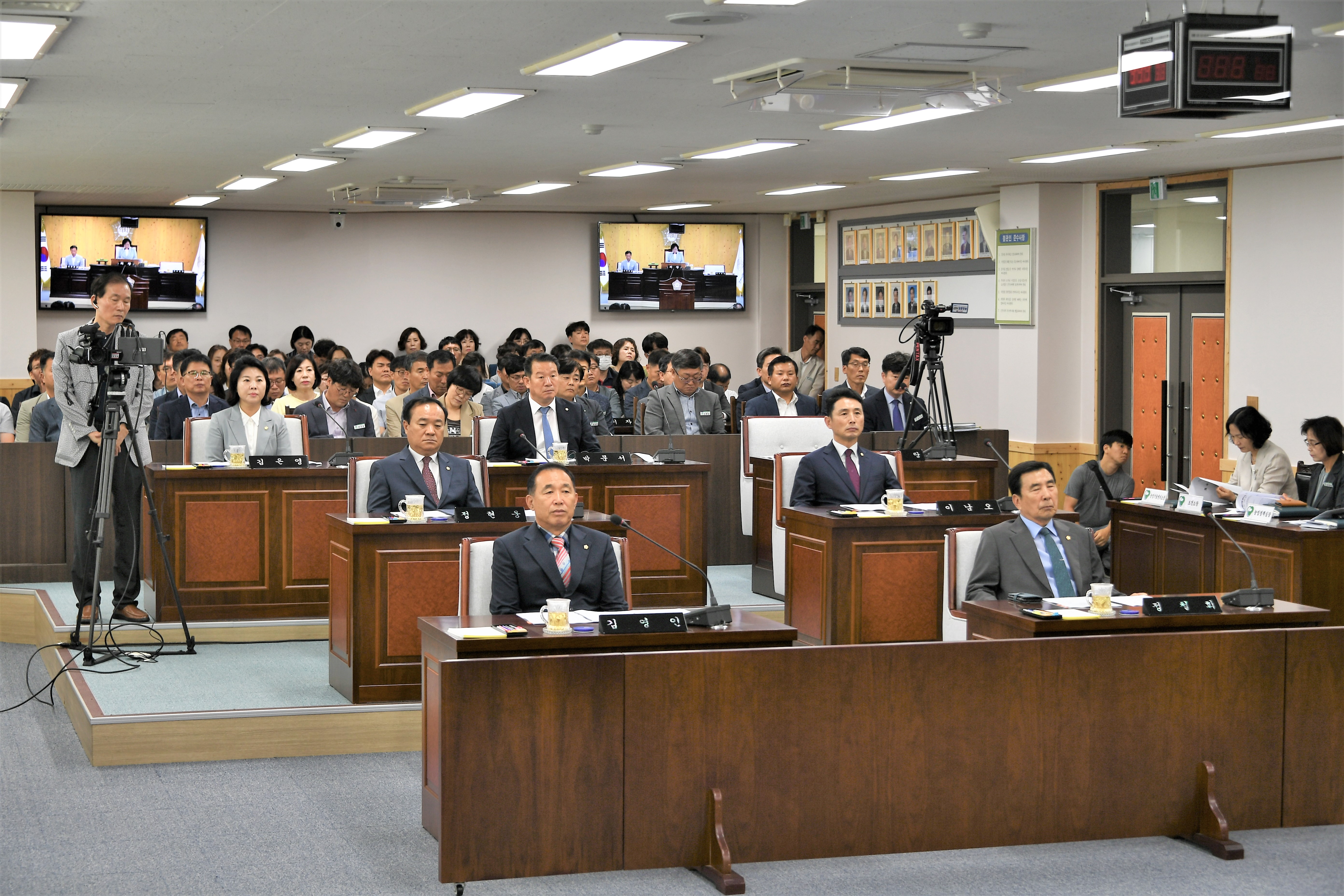 제283회 제1차 정례회 제1차 본회의(2023.6.15.) 1