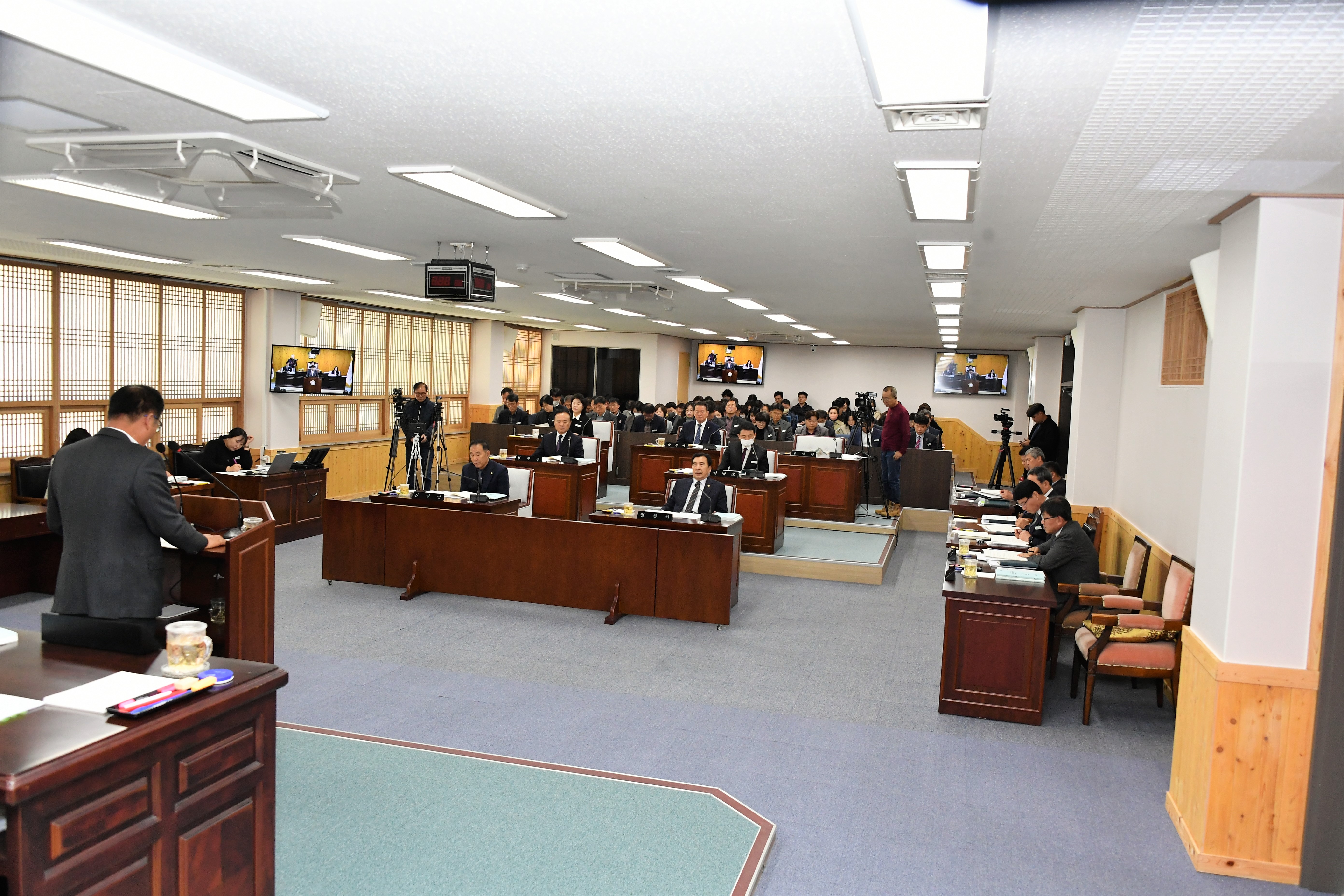 제287회 함평군의회 제2차 정례회 개회식및 제1차본회의(2023.11.21.) 7