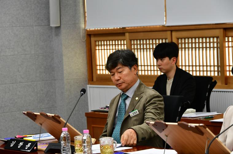 제315회 함평군의회 임시회 제2차 행정복지위원회(2026.10.15) 3