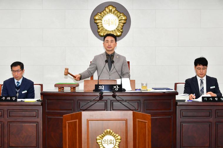 제307회 제2차 정례회 제3차 본회의(2025.12.16.) 9