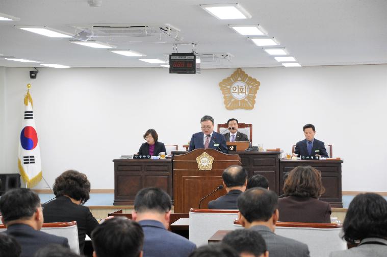 제254회 함평군의회 제2차 정례회 개회식 및 1차 본회의(2019.11.21.) 9