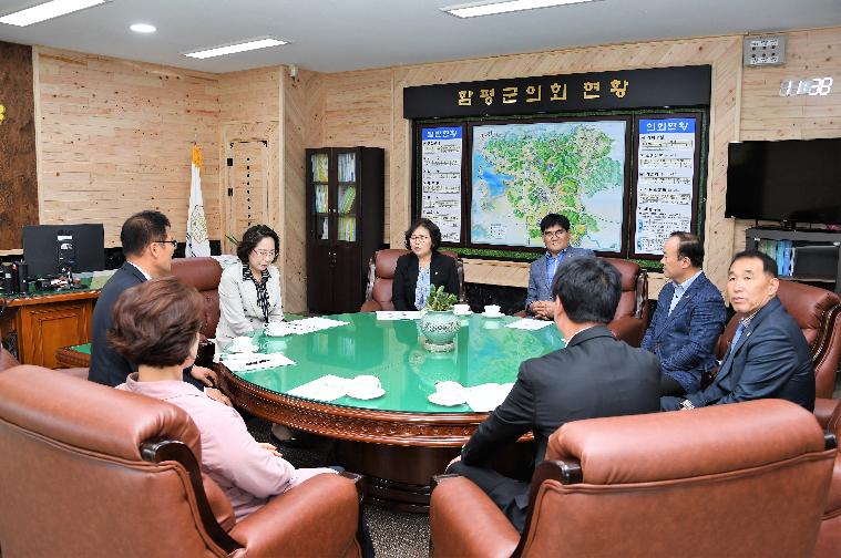 제47대 신임 함평군수 의회 방문(2020.04.16.) 5