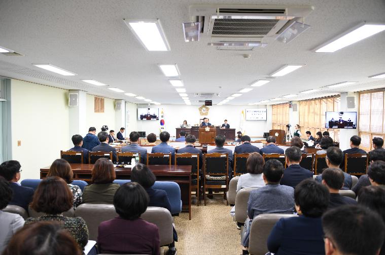 제257회 함평군의회 임시회 제3차 본회의(2020.04.23.) 8
