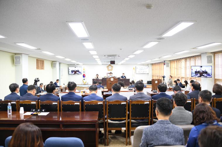 제258회 함평군의회 임시회 제1차 본회의(2020.05.18.) 7