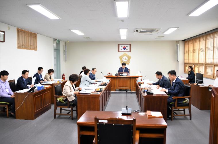 제258회 함평군의회 임시회 제1차 예산결산특별위원회(2020.05.18.) 2