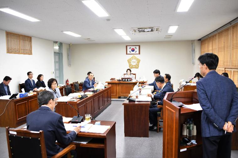 제258회 함평군의회 임시회 제1~3차 일반행정위원회(2020.05.18.~05.20.) 8