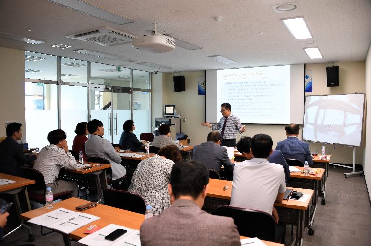 2020년 함평군의회 의원 및 공무원 업무 역량강화 교육(2020.06.09.) 8
