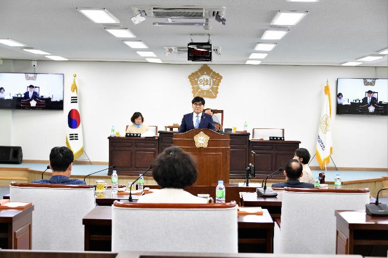 제260회 함평군의회 임시회 제1차 본회의(2020.07.01.) 4