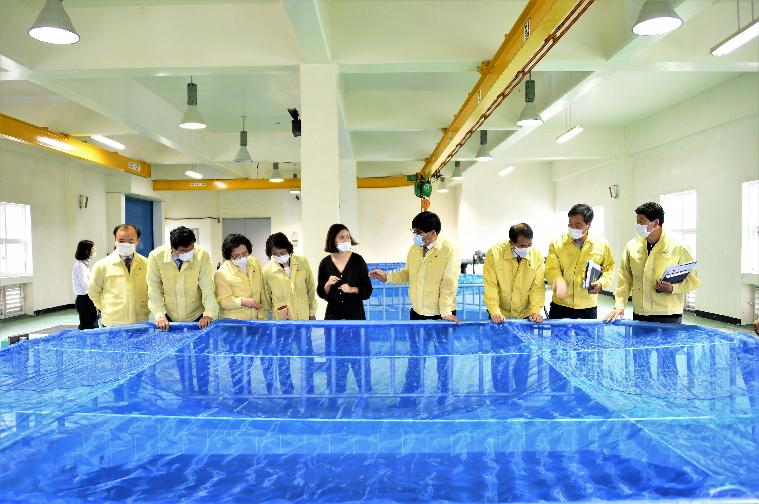 제261회 함평군의회 임시회 함평정수장 현장방문(2020.07.24) 4