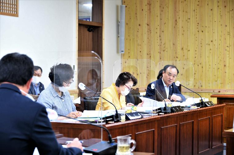 제262회 함평군의회 임시회 제1~4차 경제건설위원회(2020.09.15.~09.18.) 6