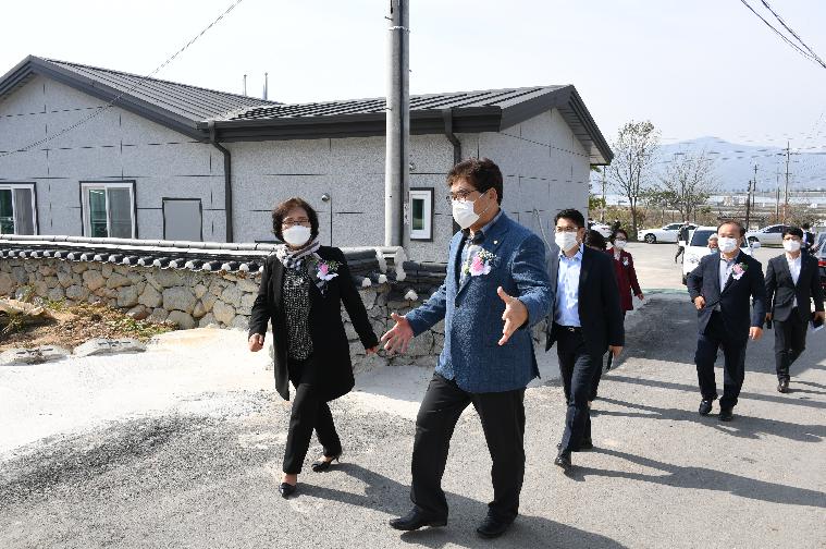 용수경로당 신축 준공식(2020.10.27.) 6