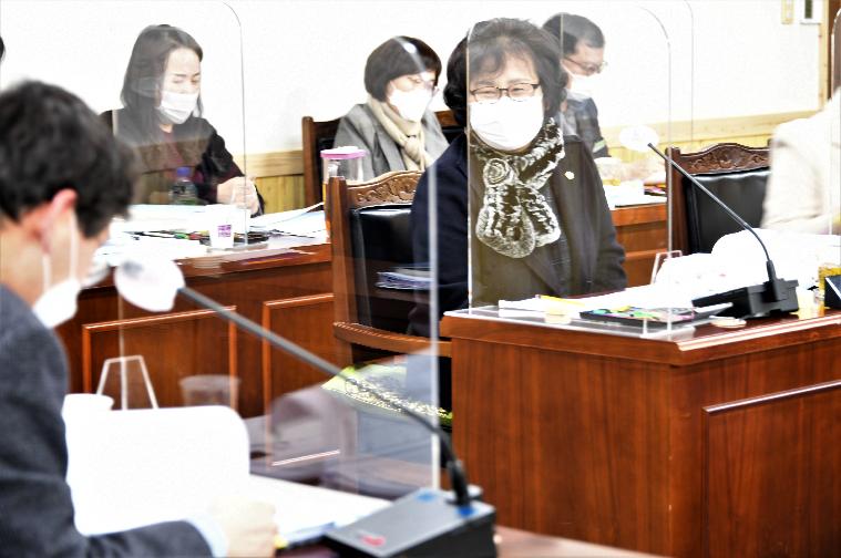 제263회 함평군의회 제2차 정례회 2차 예산결산특별위원회(2020.12.14.) 8