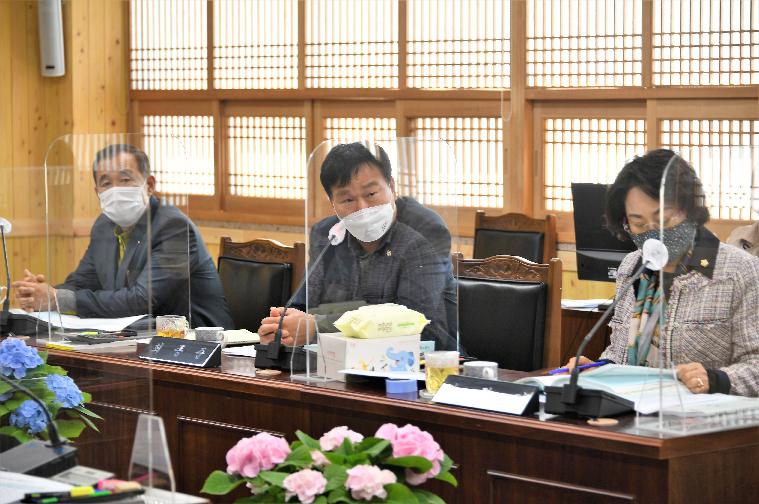 제265회 함평군의회 임시회 제2~3차 예산결산특별위원회(2021.4.5. ~ 4.6.) 5