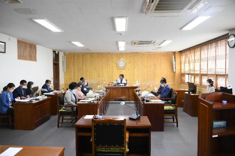 제265회 함평군의회 임시회 폐회중 제3차 의회운영위원회(2021.4.21.) 4