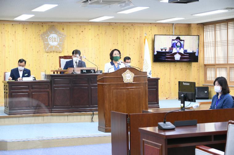 제267회 함평군의회 제1차 정례회 개회식 및 제1차 본회의(2021.6.15.) 4