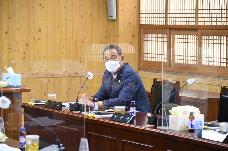 제267회 함평군의회 제1차 정례회 제1차 예산결산특별위원회(2021.6.15.) 8