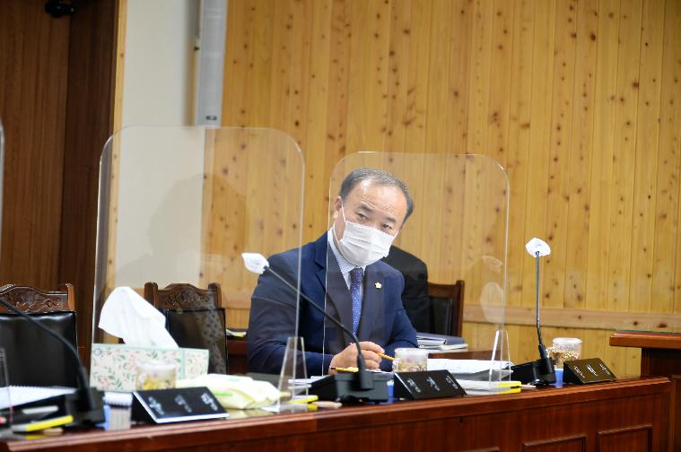 제270회 함평군의회 임시회 제1차 일반행정위원회(2021.11.9.) 3