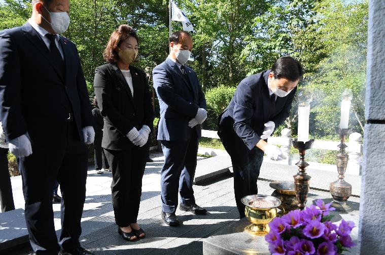 현충탑 참배(2022.7.1.) 3