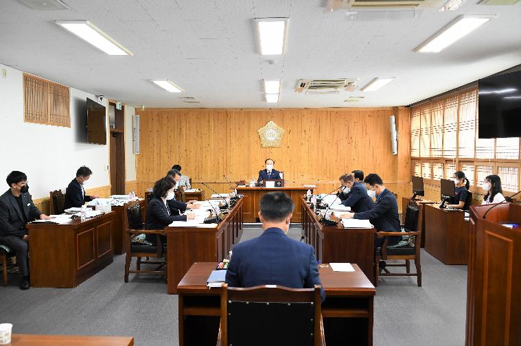제276회 함평군의회 제1차 정례회 제1차 의회운영위원회(2022.9.15.) 4