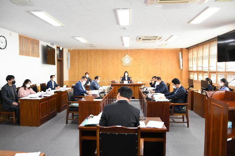 제276회 함평군의회 제1차 정례회 제1차~3차 경제건설위원회(2022.9.19.~9.21.)) 5