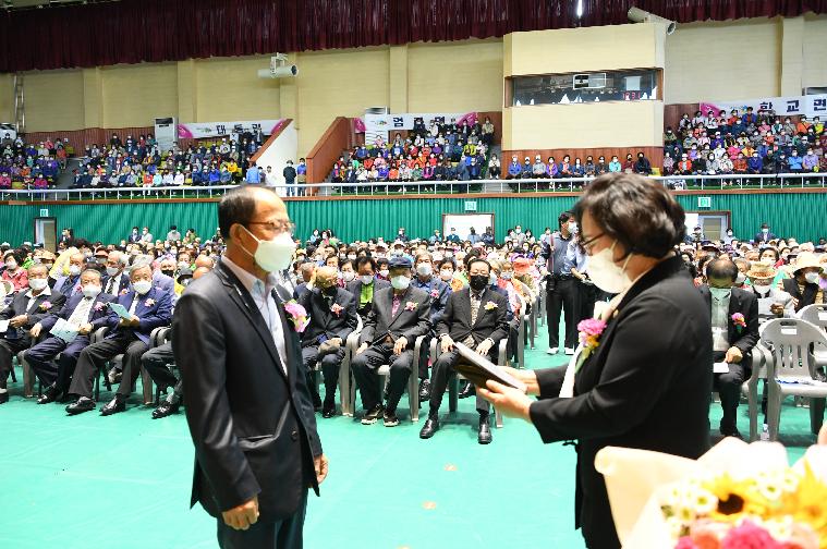 제26회 노인의 날 및 경로의 달 기념식(2022.10.6.) 5