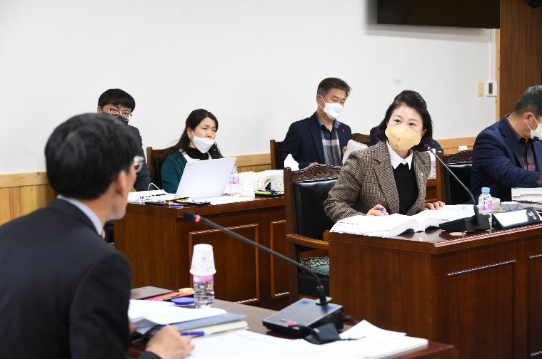 제278회 함평군의회 제2차 정례회 제3~6차 일반행정위원회(2022.11.28.~12.2.) 8