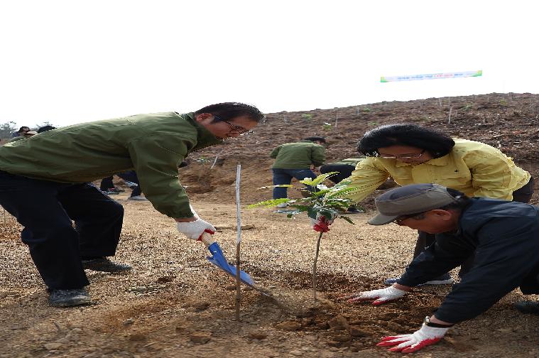 제78회 식목일 기념 나무심기 행사(2023.3.30.) 4