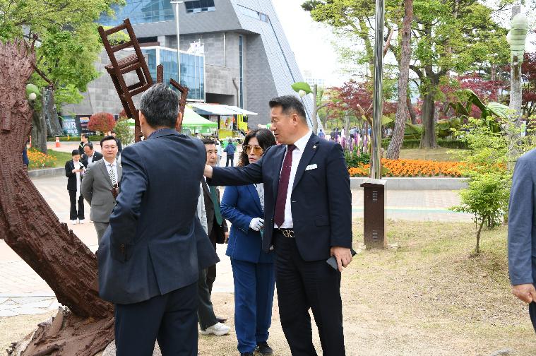 무안군의회 나비대축제 방문(2023.5.3.) 6