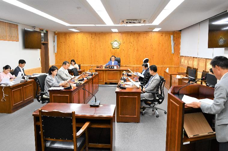 제284회 함평군의회 임시회 폐회중 제1차 의회운영위원회(2023.8.8.) 2