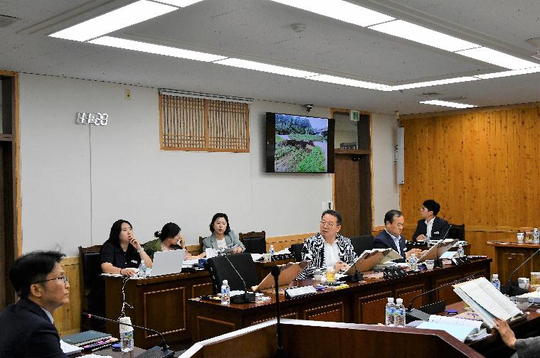 제285회 함평군의회 임시회 제2차 경제건설위원회(2023.9.12.) 4