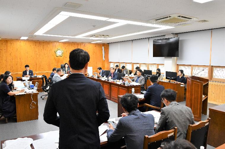 제285회 함평군의회 임시회 제2차 경제건설위원회(2023.9.12.) 3