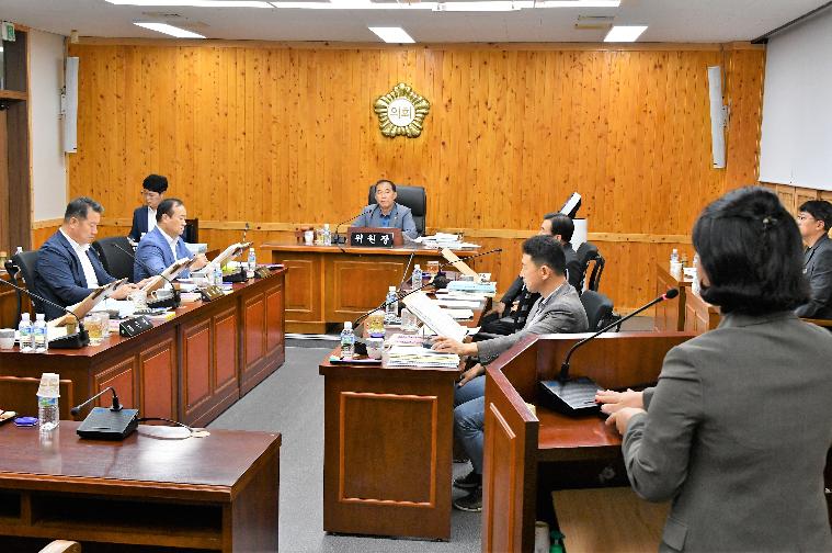 제285회 함평군의회 임시회 제1차 예산결산특별위원회(2023.9.13.) 5