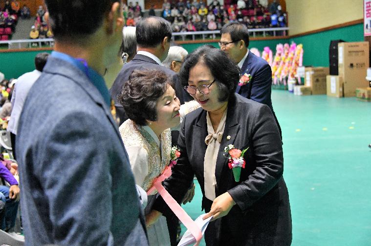 제27회 노인의 날 및 경로의 달 기념행사(2023.10.6.) 10