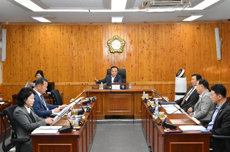 제285회 함평군의회 임시회 폐회중 제2차 의회운영위원회(2023.10.24.) 2