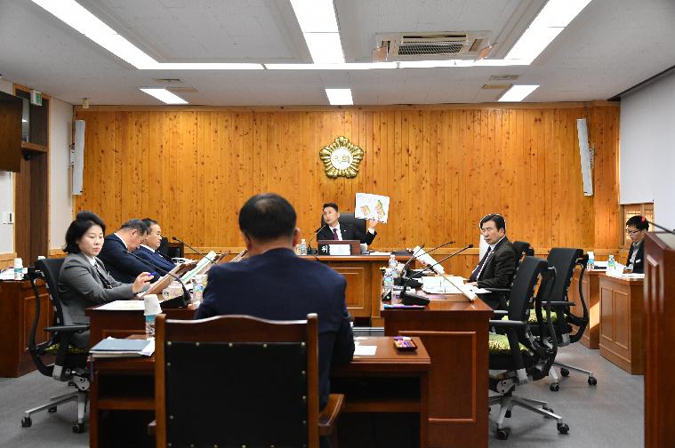 제286회 함평군의회 임시회 제1차 일반행정위원회(2023.11.7.) 6