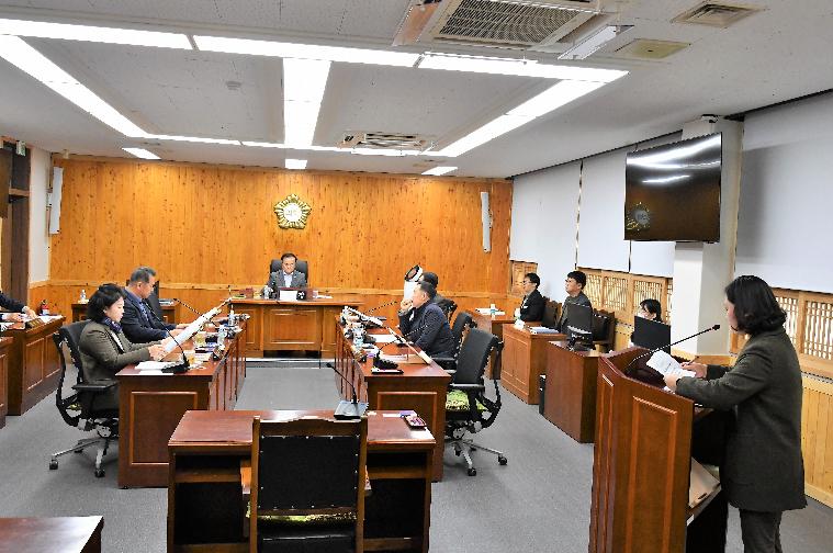 제286회함평군의회 임시회 폐회중 제1차 의회운영위원회(2023.11.14.)