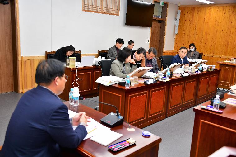 제287회 함평군의회 제2차 정례회 4차 일반행정위원회(2023.12.1.) 8