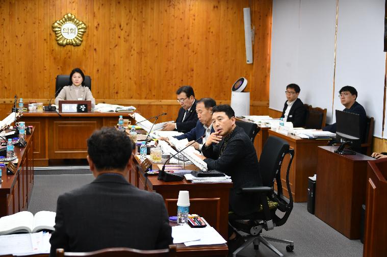 제287회 함평군의회 제2차 정례회 3차 경제건설위원회(2023.12.5.) 8
