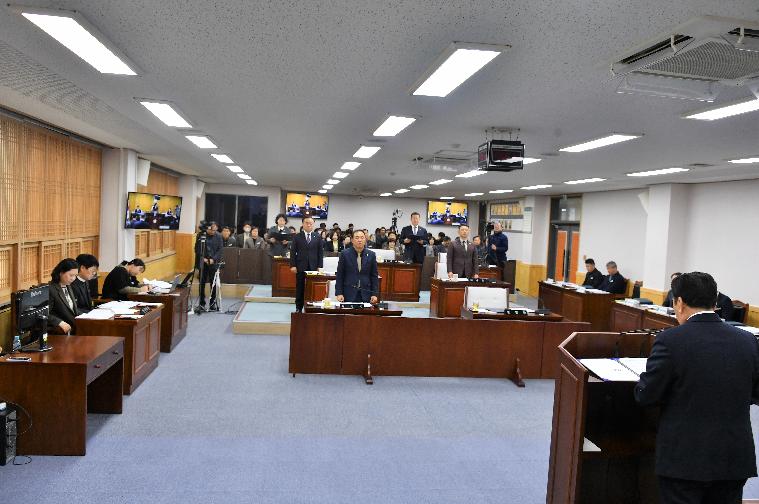 제287회 함평군의회 제2차 정례회 3차 본회의(2023.12.12.) 5