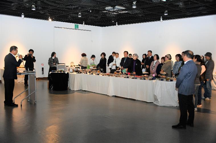 제1기 문화예술활동가 양성사업「 다례와도자기 만들기」전시개관식 3