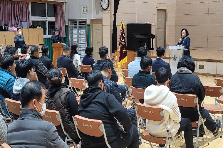 희망배드민턴클럽 제5·6대 회장 이·취임식(2023.12.15.) 4