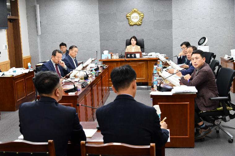 제289회 함평군의회 임시회 제3차 경제건설위원회(2024.4.1.) 9